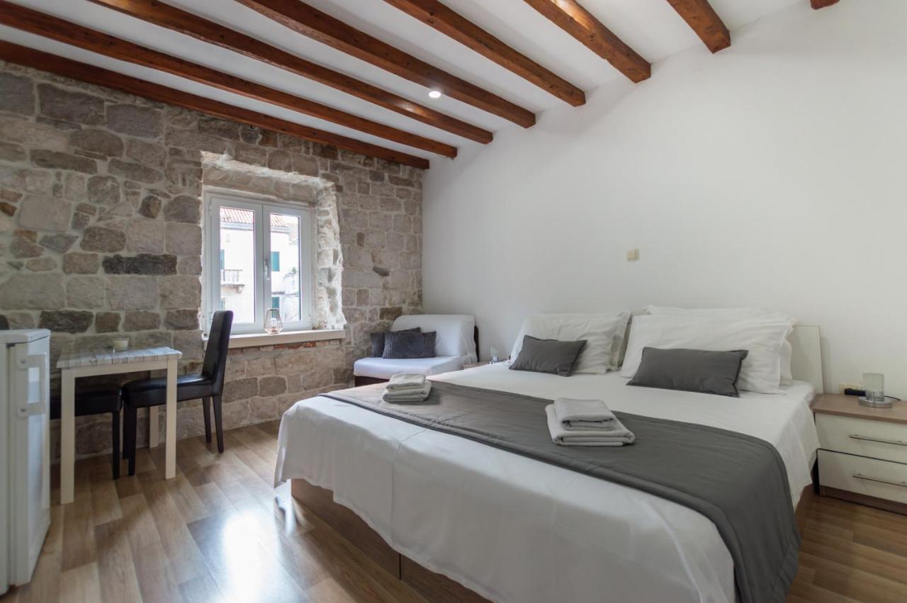 Camenno Apartments-The Heart Of Diocletian'S Palace-Open All Winter! Split Exterior foto